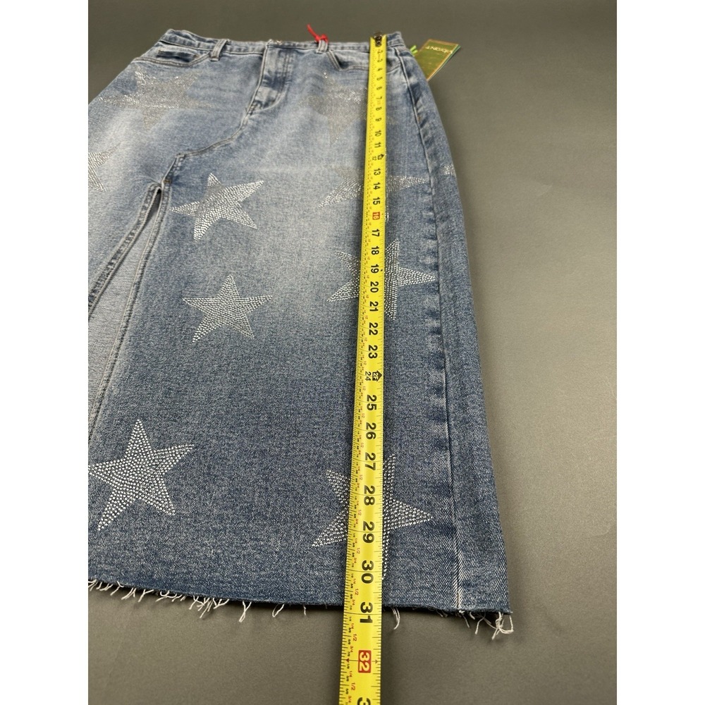 Vibrant VBRT Boot Barn Metallic Stars Rhinestone Denim Jean Women's M Skirt NEW - Picture 6 of 16